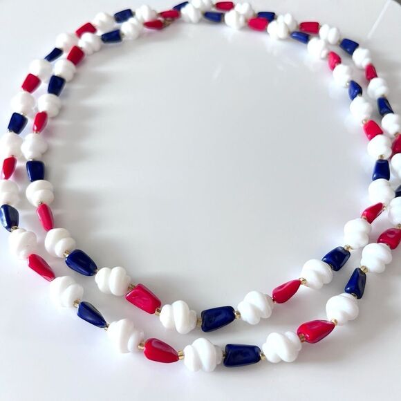 Vintage Red White & Blue Long Beaded Necklace - Picture 4 of 4